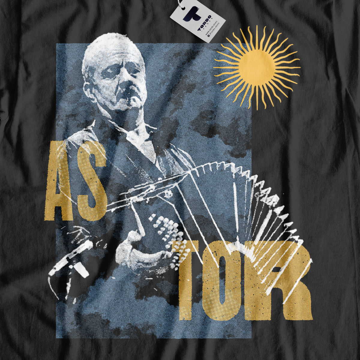 Nombres de la Musica: Astor - Detalle del diseño